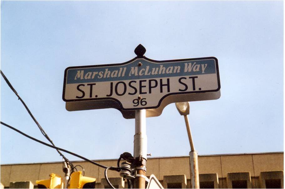 Marshall McLuhan Way, 96 St. Joseph Street, Toronto, Ontario, Canada. Picture © Oliver Zöllner 2008